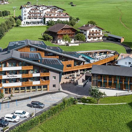 Hotel Alpenroyal Castelrotto Eksteriør billede