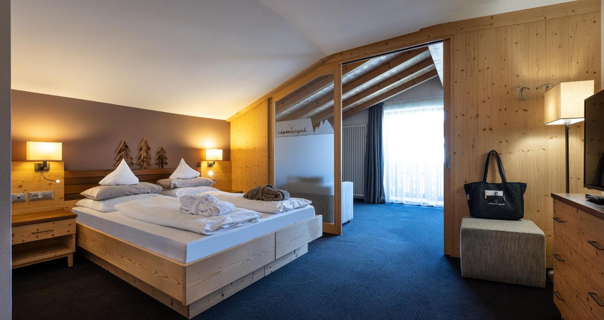 Hotel Alpenroyal Castelrotto Eksteriør billede