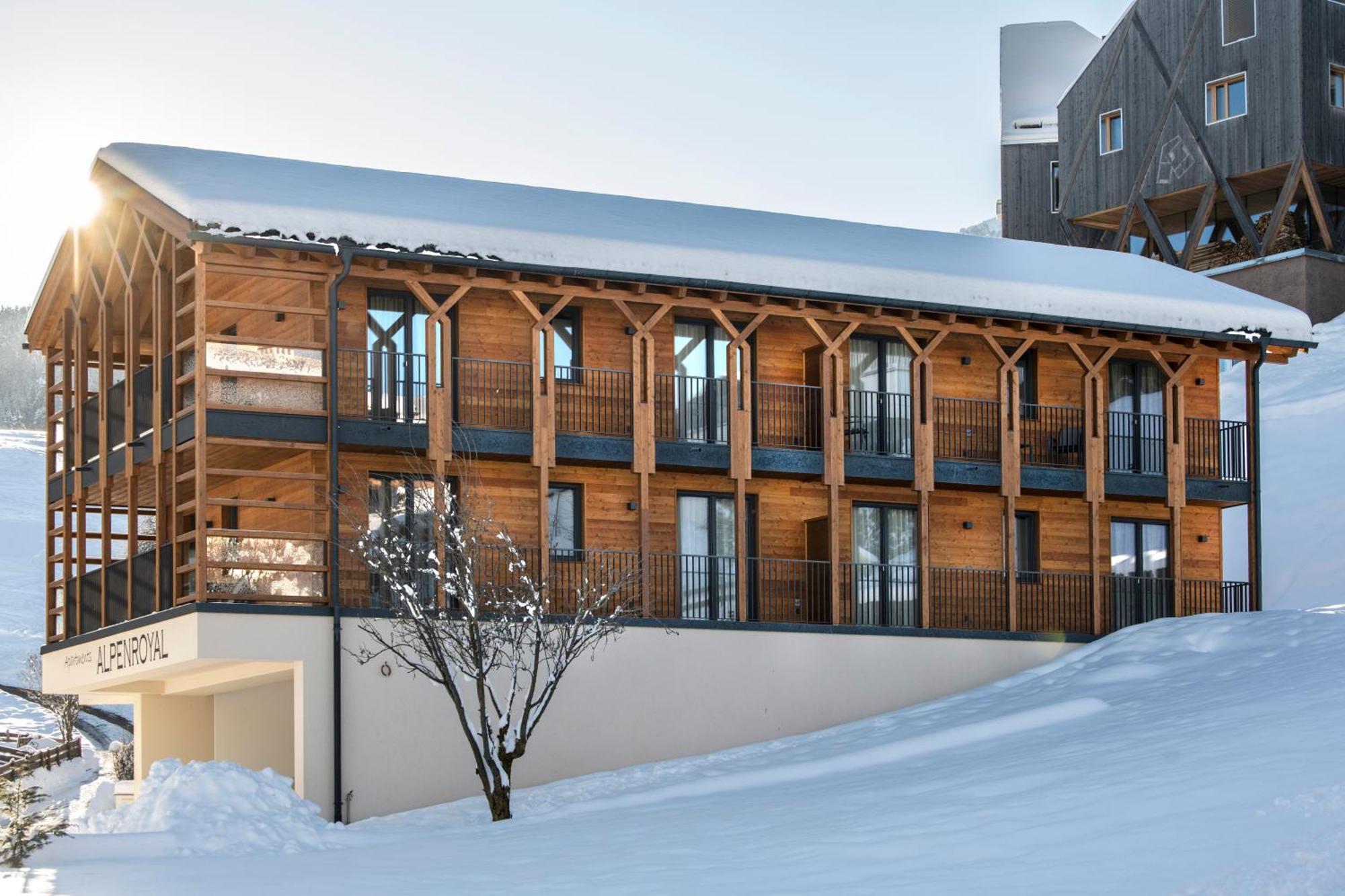 Hotel Alpenroyal Castelrotto Eksteriør billede