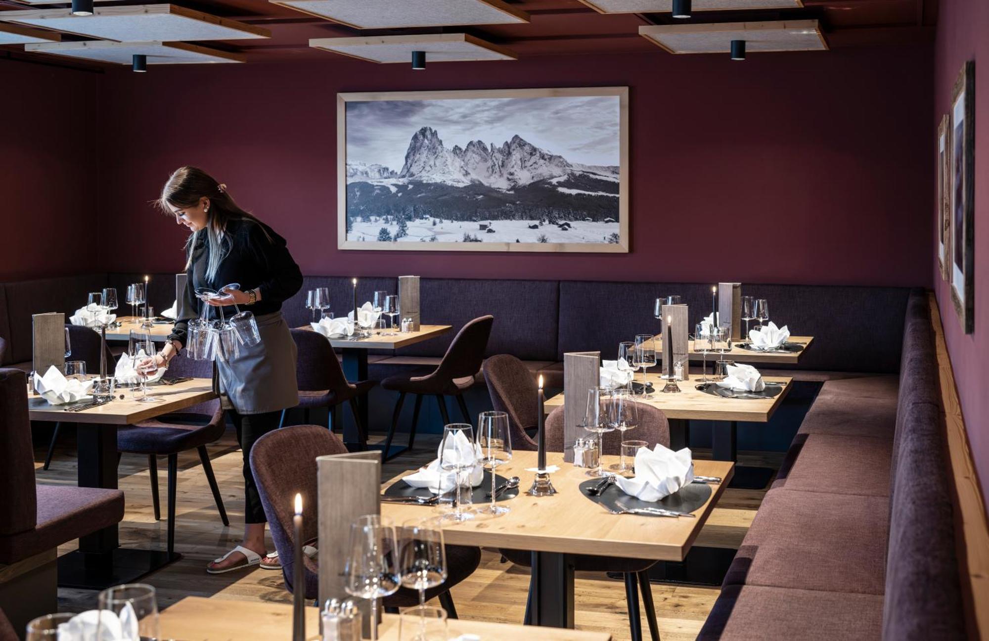 Hotel Alpenroyal Castelrotto Eksteriør billede