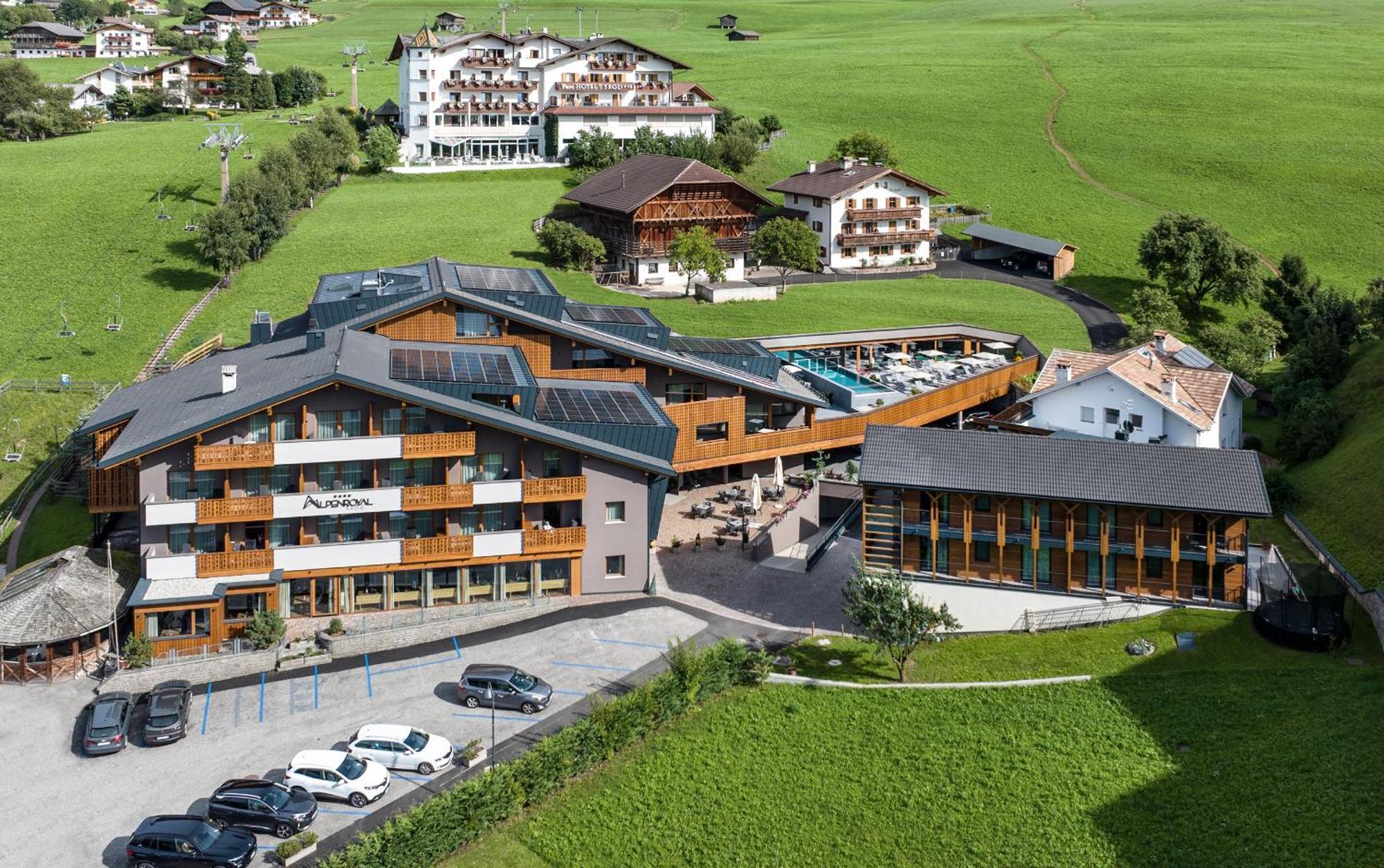 Hotel Alpenroyal Castelrotto Eksteriør billede