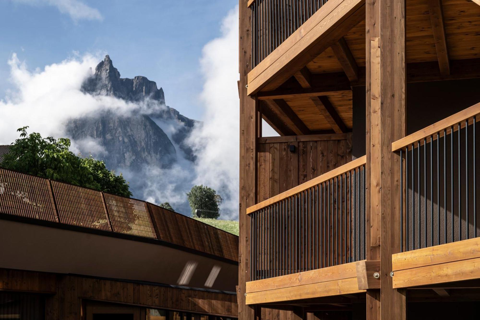 Hotel Alpenroyal Castelrotto Eksteriør billede